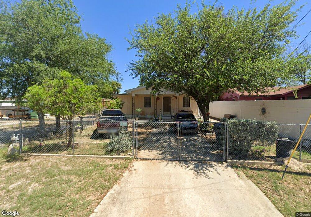1809 Maryland Ave, Laredo, TX 78040 - photo 1