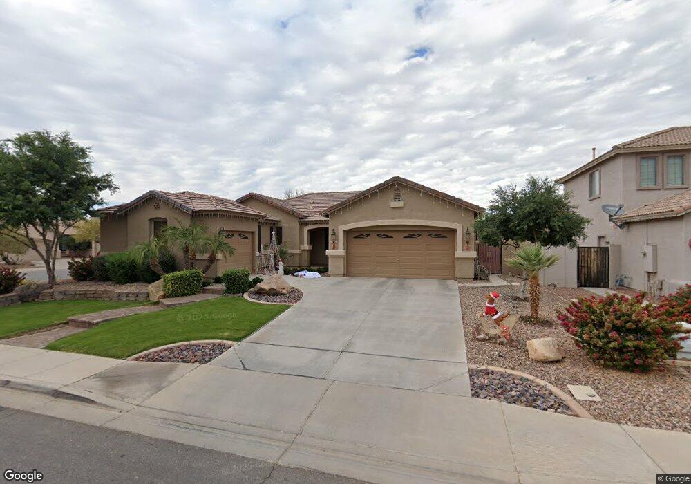 1536 E Carob Dr, Chandler, AZ 85286 - photo 1
