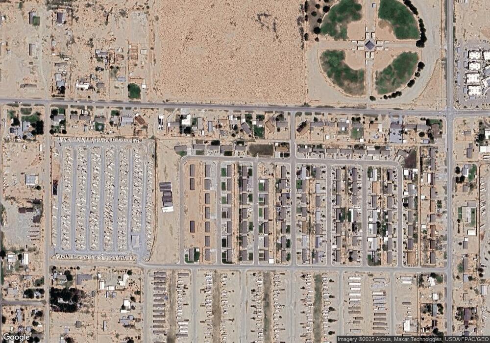 4205 Mimosa St, Carlsbad, NM 88220 - photo 1