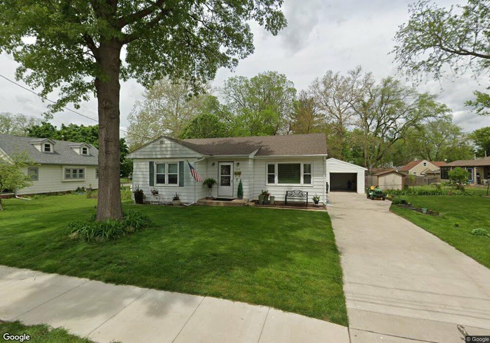 5315 Ovid Ave, Des Moines, IA 50310 - photo 1