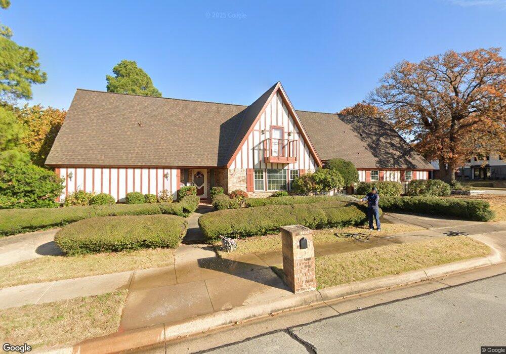 1717 Wimbleton Dr, Bedford, TX 76021 - photo 1