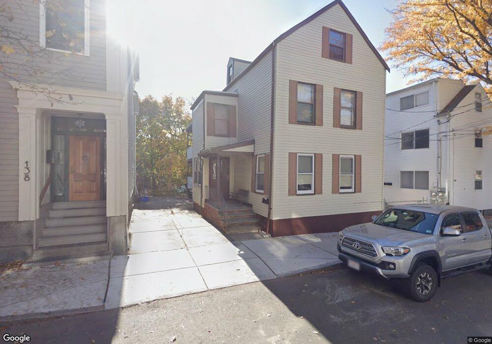 142 Thorndike St unit 1/2, Cambridge, MA 02141 - photo 1