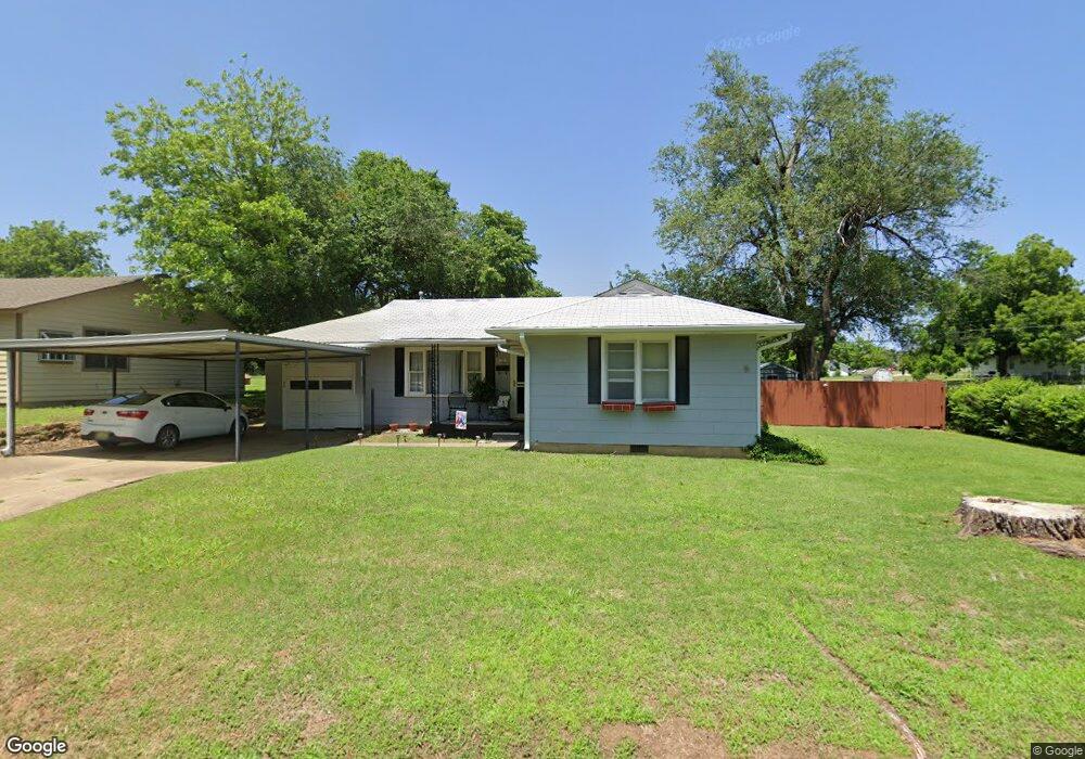 930 E 4th St, Cushing, OK 74023 - photo 1