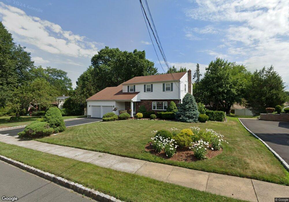 8 Ayers Ln, Clark, NJ 07066 - photo 1