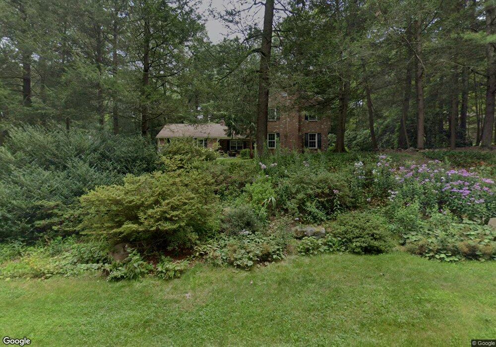 4 Avonridge, Avon, CT 06001 - photo 1