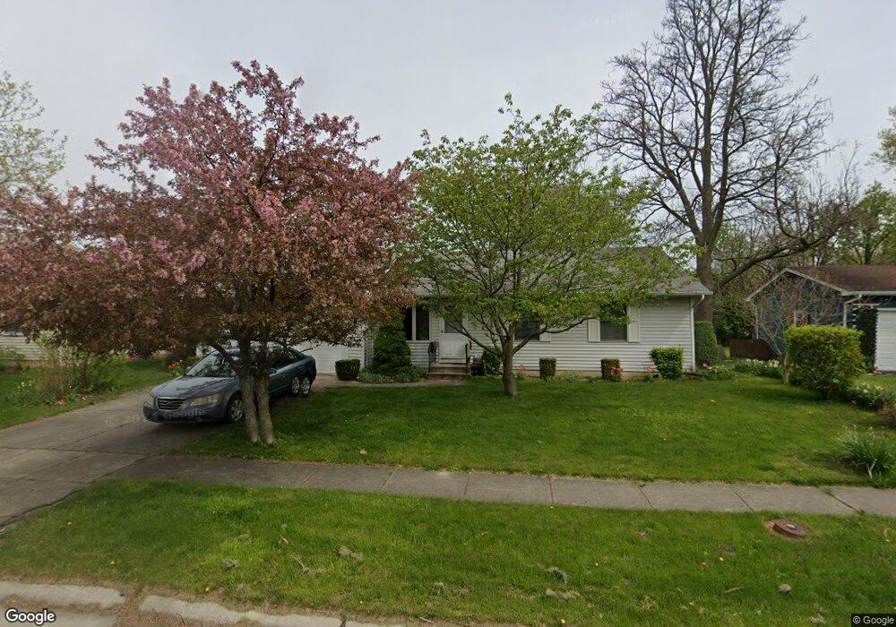 332 Oriole Ave, Crown Point, IN 46307 - photo 1