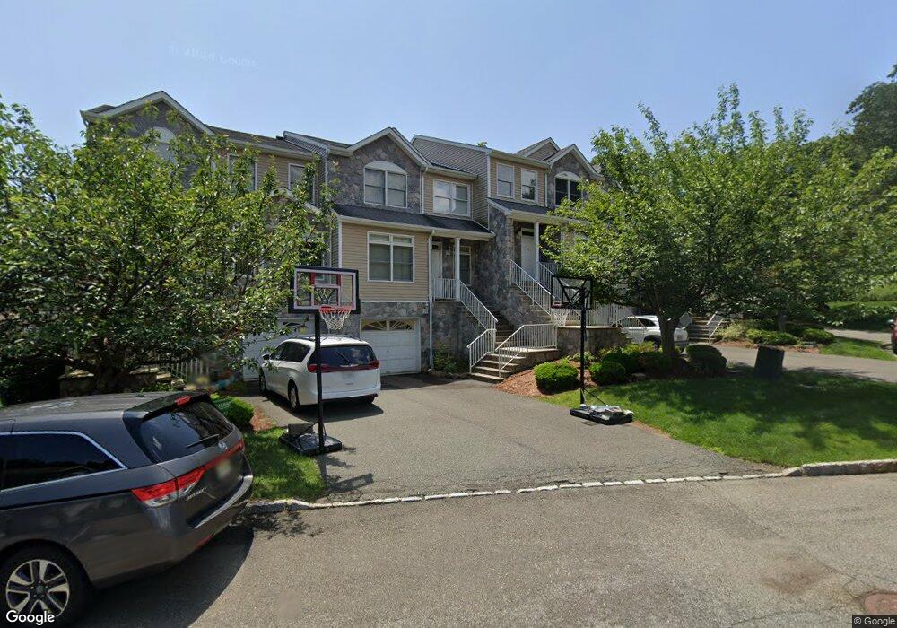 164 Autumn Ridge Rd, Morris Plains, NJ 07950 - photo 1