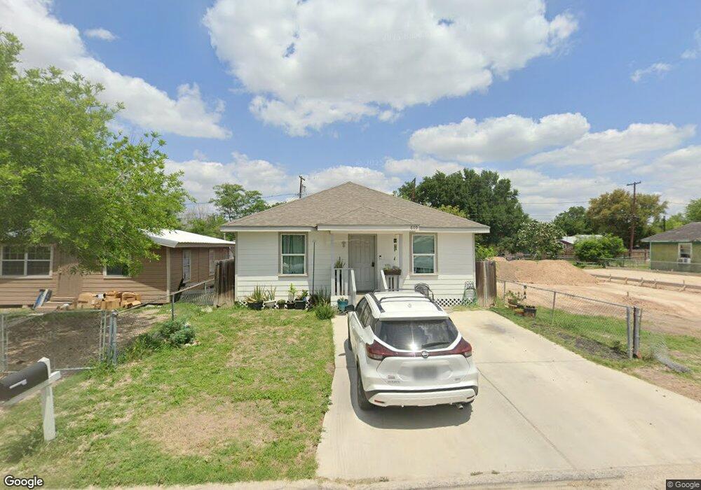 809 E Villegas Ave, Pharr, TX 78577 - photo 1