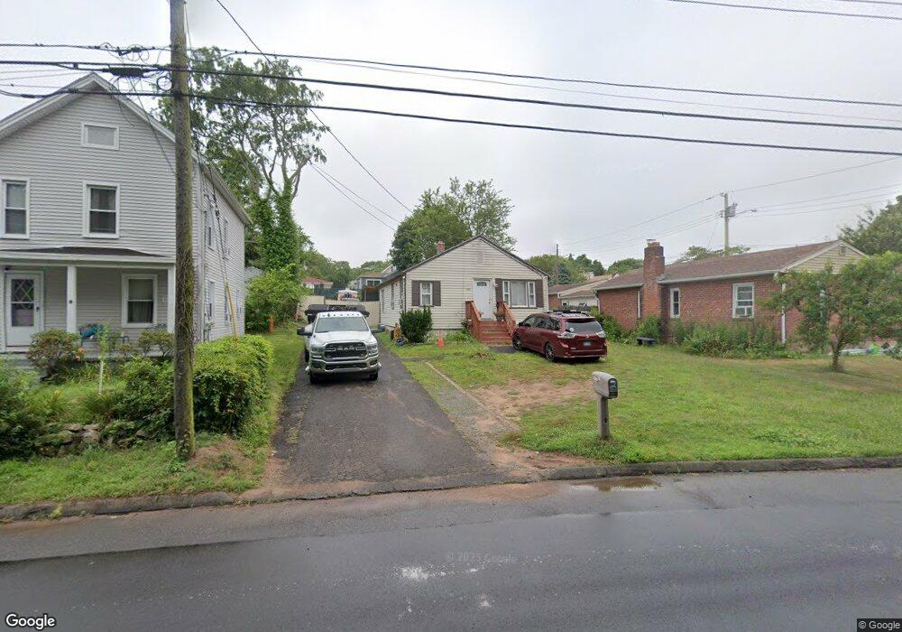 128 Burr St, East Haven, CT 06512 - photo 1