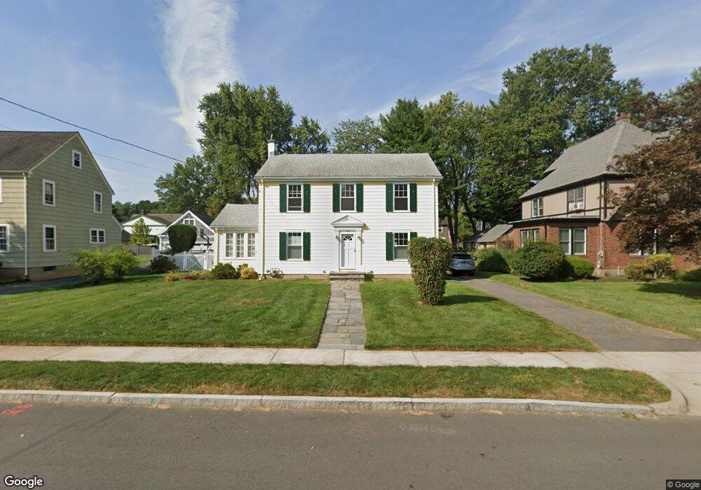 161 Four Mile Rd, West Hartford, CT 06107 - photo 1