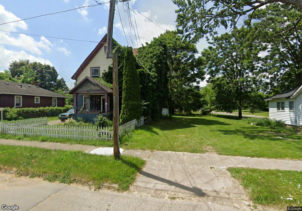 2005 Arlington Ave, Flint, MI 48506 - photo 1