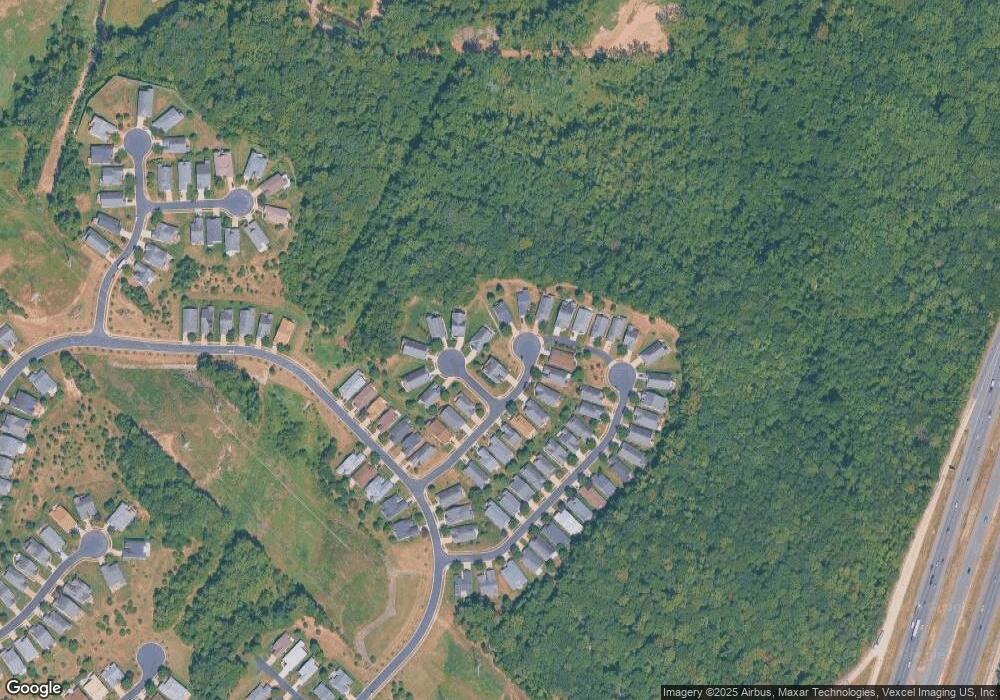 3708 Grey Ghost Ct, Dumfries, VA 22025 - photo 1