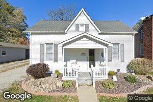 305 Mill St, Germantown, IL 62245