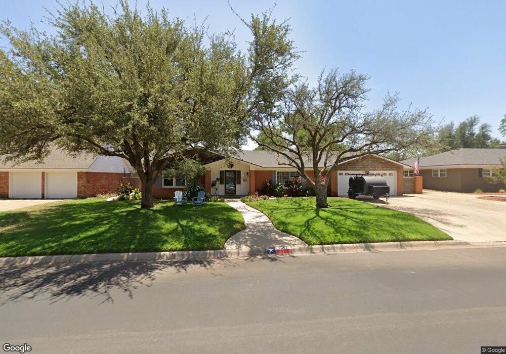 2807 W Dengar Ave, Midland, TX 79705 - photo 1