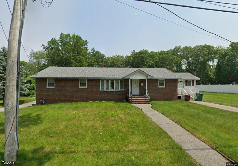 30 Berry Rd, Lowell, MA 01854 - photo 1