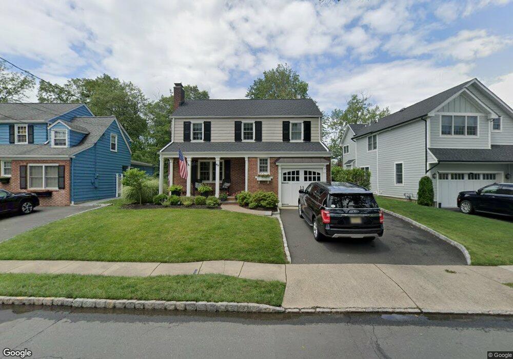 67 N Hillside Ave, Chatham, NJ 07928 - photo 1