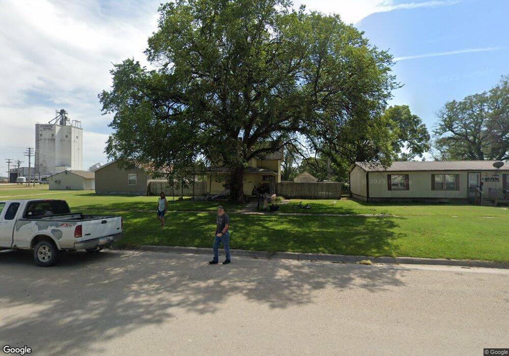 317 E Main St, Osborne, KS 67473 - photo 1