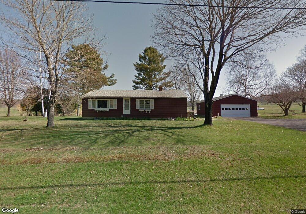 82 Beech Hill Rd, Freeport, ME 04032 - photo 1