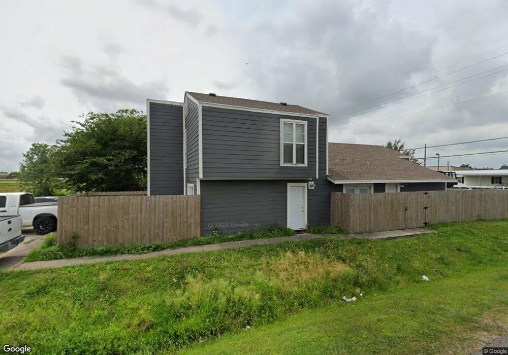 1859 Fox Run Dr, Lake Charles, LA 70605 - photo 1