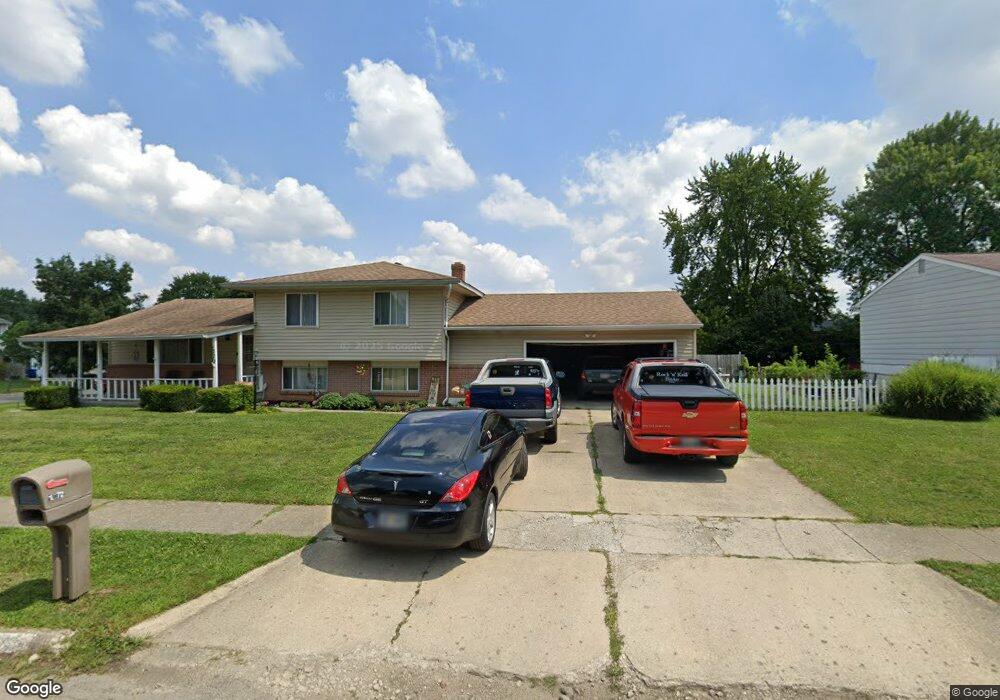 1772 Flinthill Dr, Columbus, OH 43223 - photo 1