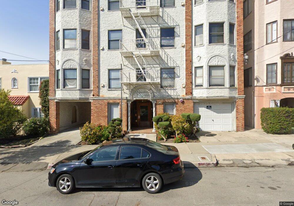 2339 Hilgard Ave, Berkeley, CA 94709 - photo 1