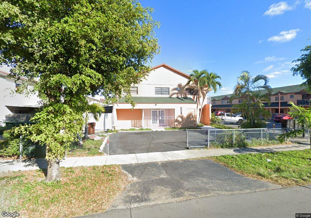 2231 W 53rd Place unit 2231, Hialeah, FL 33016 - photo 1