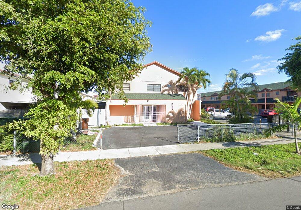 2223 W 53rd Place unit 2223, Hialeah, FL 33016 - photo 1