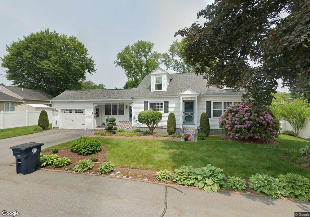 4 Swan St, Nashua, NH 03060 - photo 1