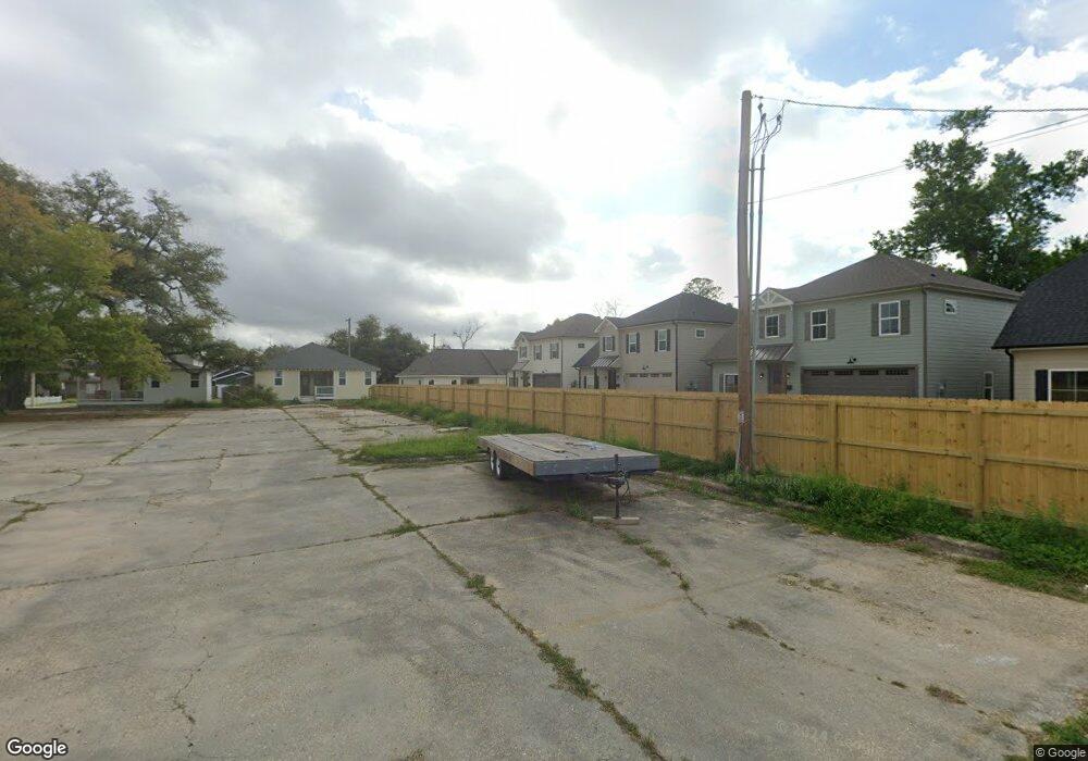 1715 Bilbo St, Lake Charles, LA 70601 - photo 1