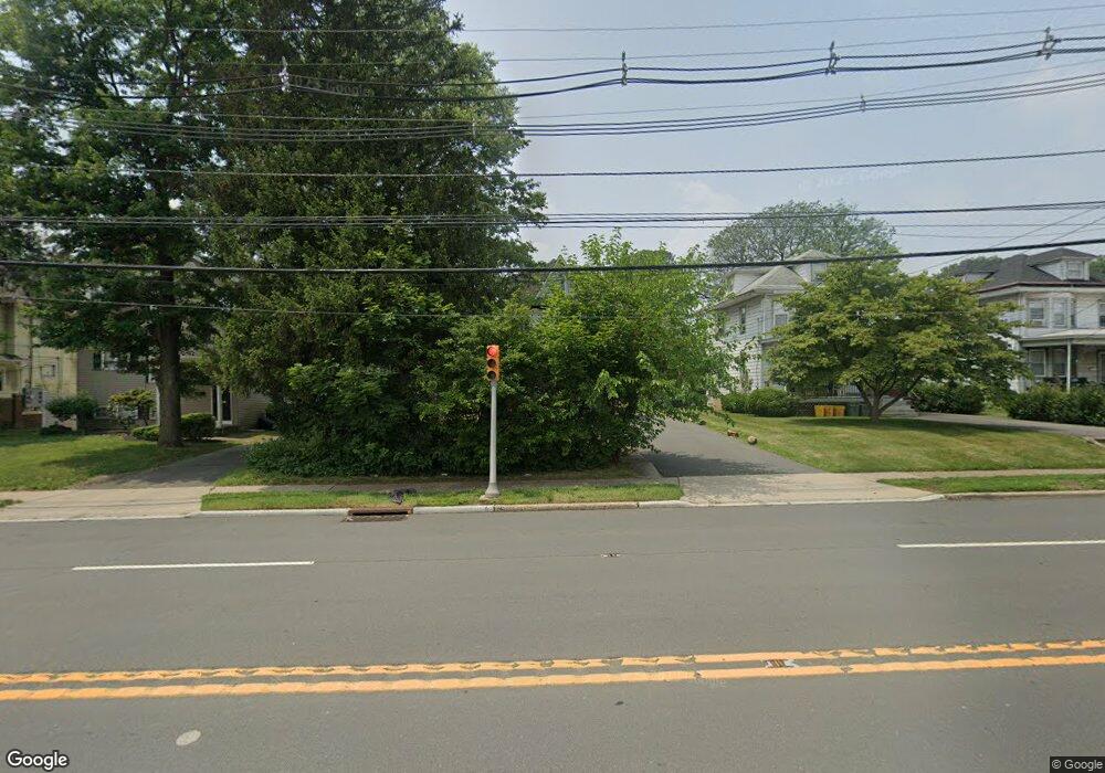 1665 Pennington Rd, Ewing, NJ 08618 - photo 1