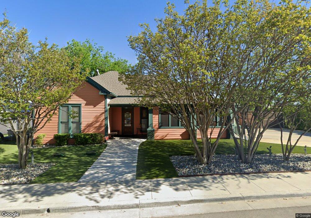 209 E Church St, Weatherford, TX 76086 - photo 1