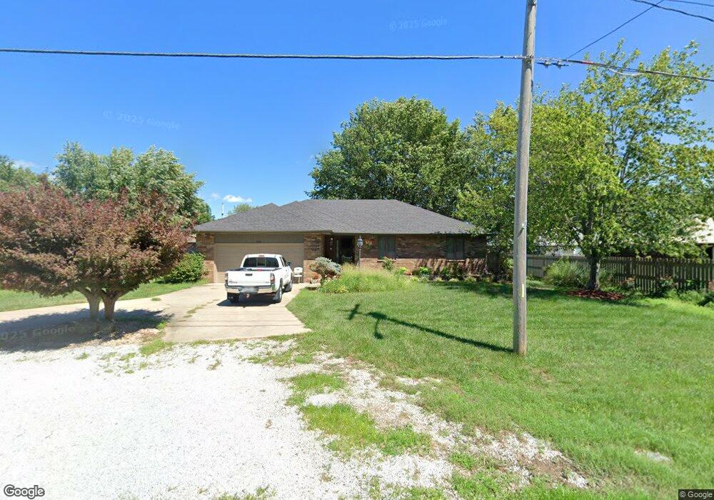 508 N Main St, Nixa, MO 65714 - photo 1
