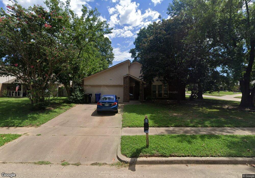 4709 S Maple Ave, Broken Arrow, OK 74011 - photo 1