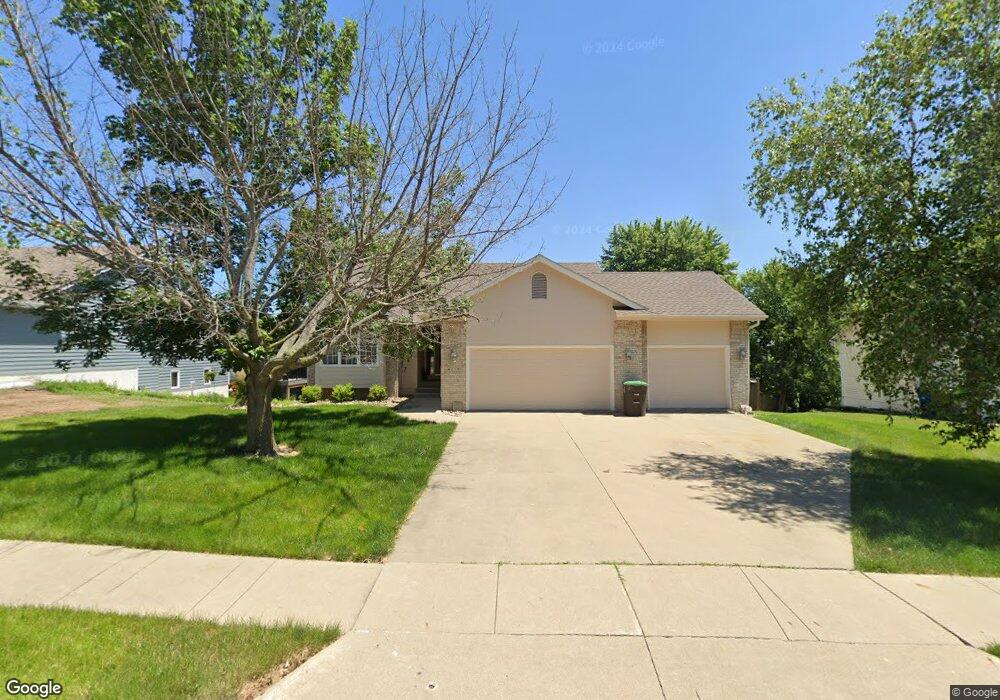 4119 SE 23rd Ct, Des Moines, IA 50320 - photo 1