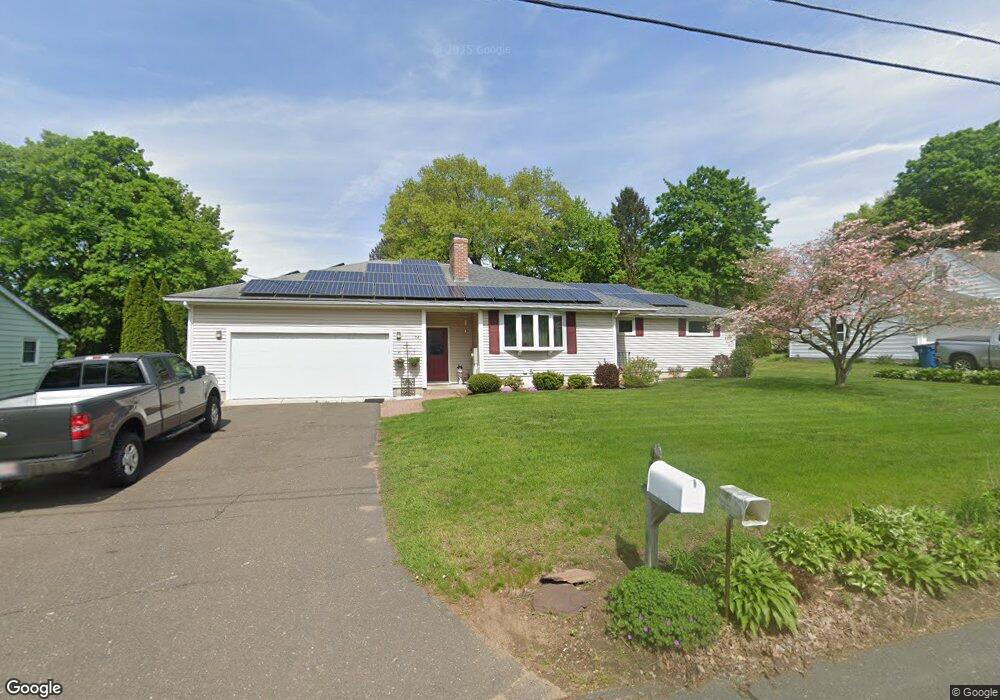 54 Larivee Ln, West Springfield, MA 01089 - photo 1