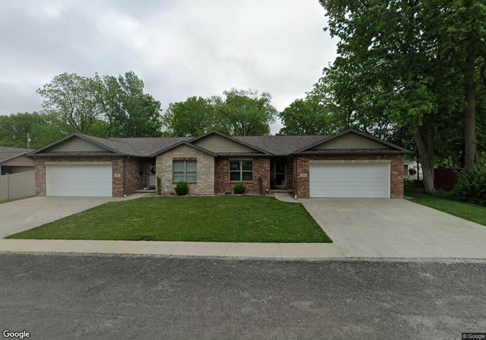 107 S Richland St, Freeburg, IL 62243 - photo 1