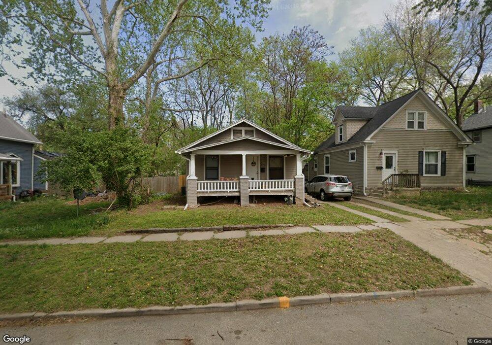 310 SW Orchard St, Topeka, KS 66606 - photo 1