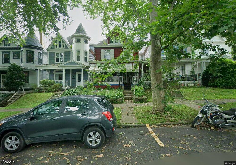 221 Washington Ave, Vandergrift, PA 15690 - photo 1