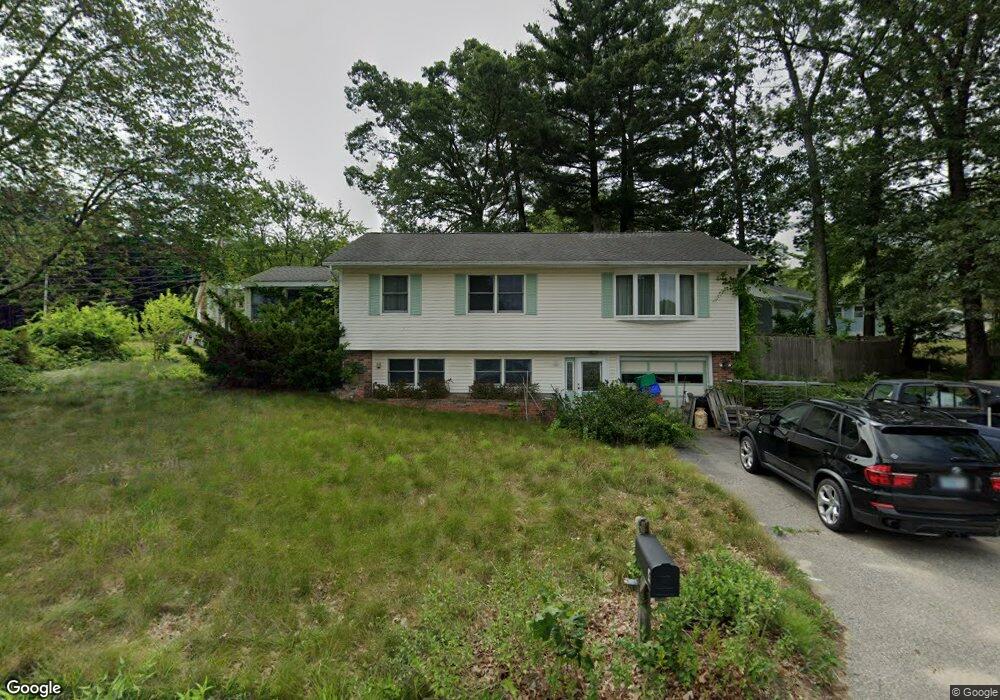 4 Tamarack St, Hudson, NH 03051 - photo 1