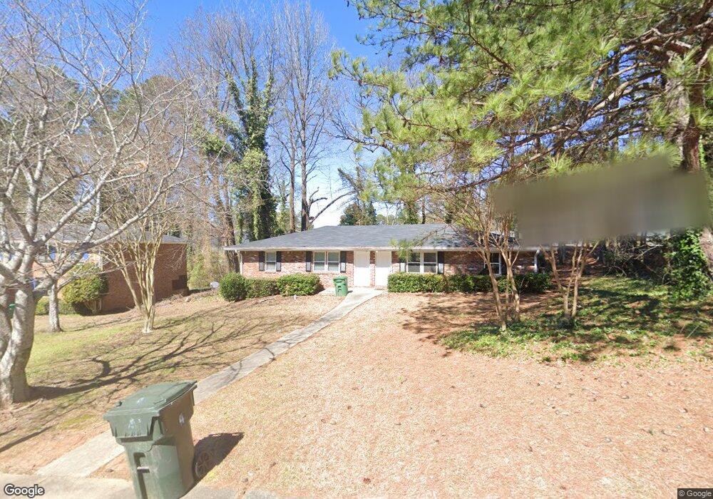 582 Springwood Dr, Forest Park, GA 30297 - photo 1