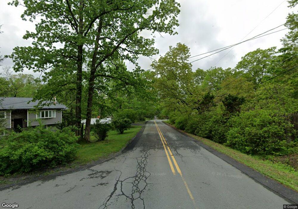 77 Walnut Rd, Bushkill, PA 18324 - photo 1