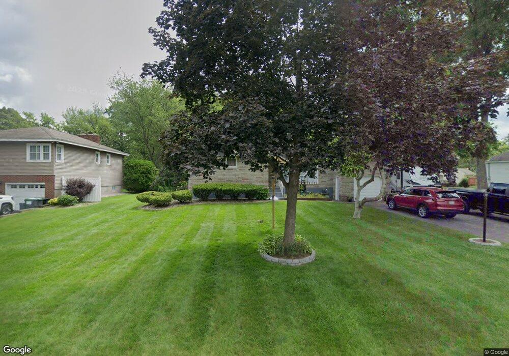 11 Juracka Pkwy, Schenectady, NY 12306 - photo 1