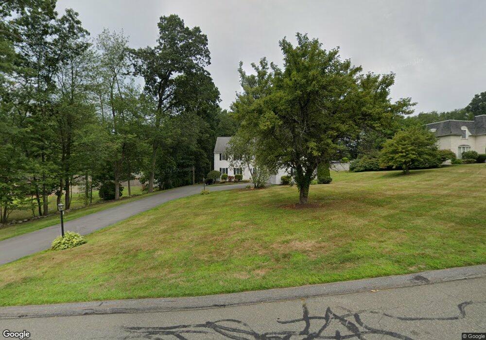 4 Buttonwood Ln, Danvers, MA 01923 - photo 1