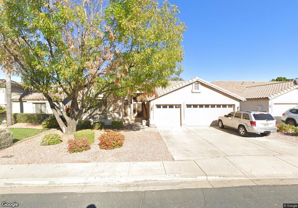 2318 E Robin Ln unit II, Gilbert, AZ 85296 - photo 1