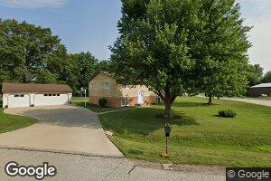 785 Miles St, Robins, IA 52328