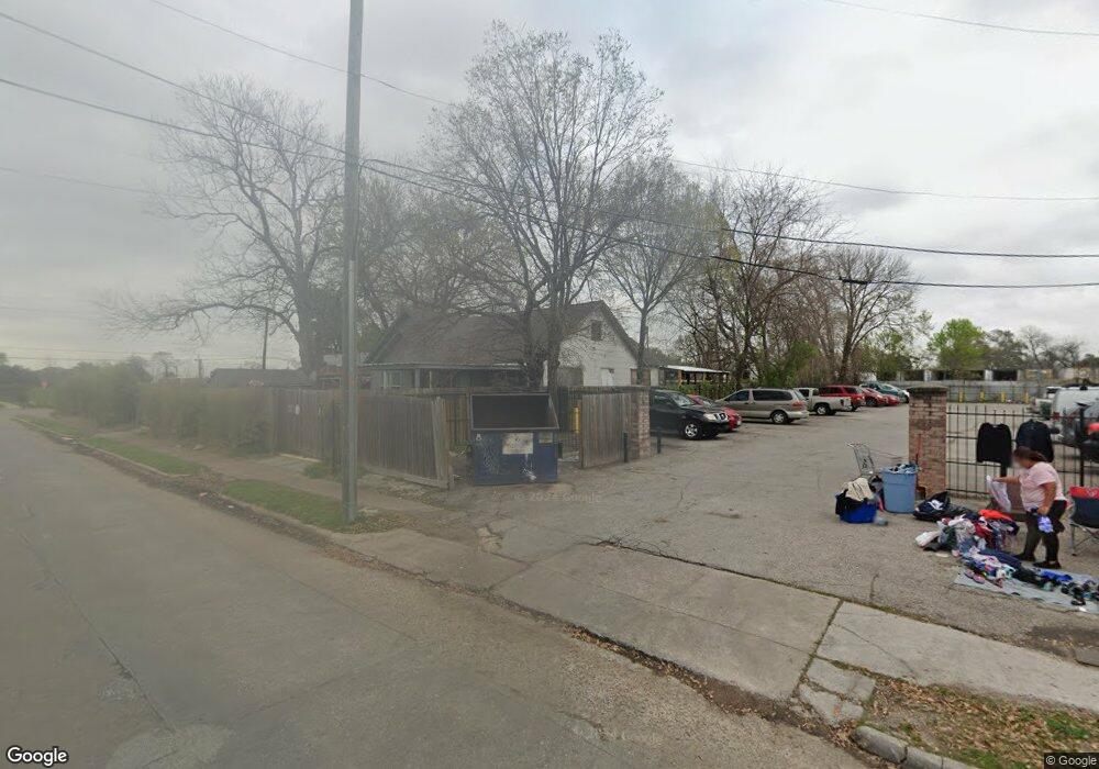 510 E Whitney St, Houston, TX 77022 - photo 1