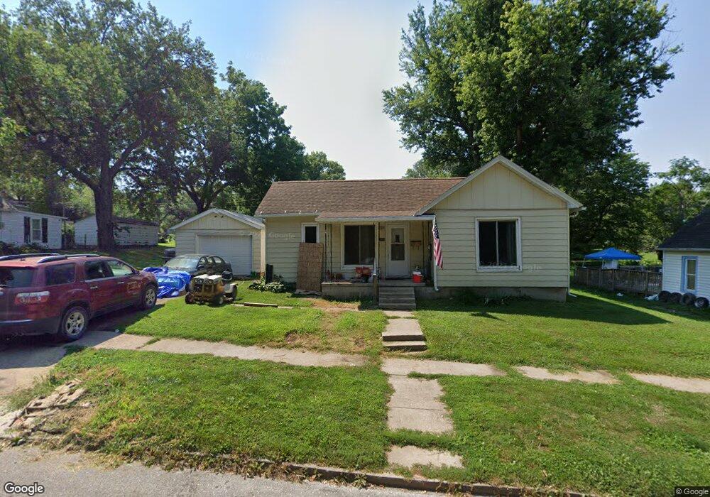 200 W Grant Ave, Shenandoah, IA 51601 - photo 1