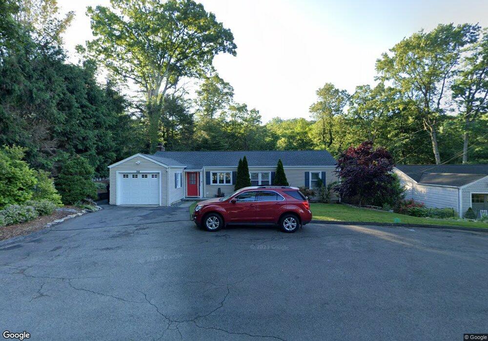 113 Willard Terrace, Stamford, CT 06903 - photo 1