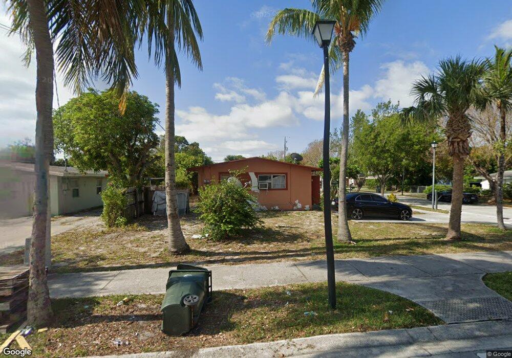 230 NE 15th Terrace, Boca Raton, FL 33432 - photo 1