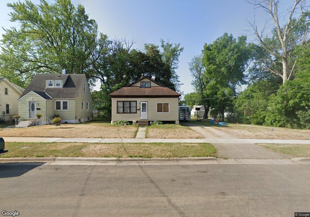 1009 10th Ave SW, Austin, MN 55912 - photo 1